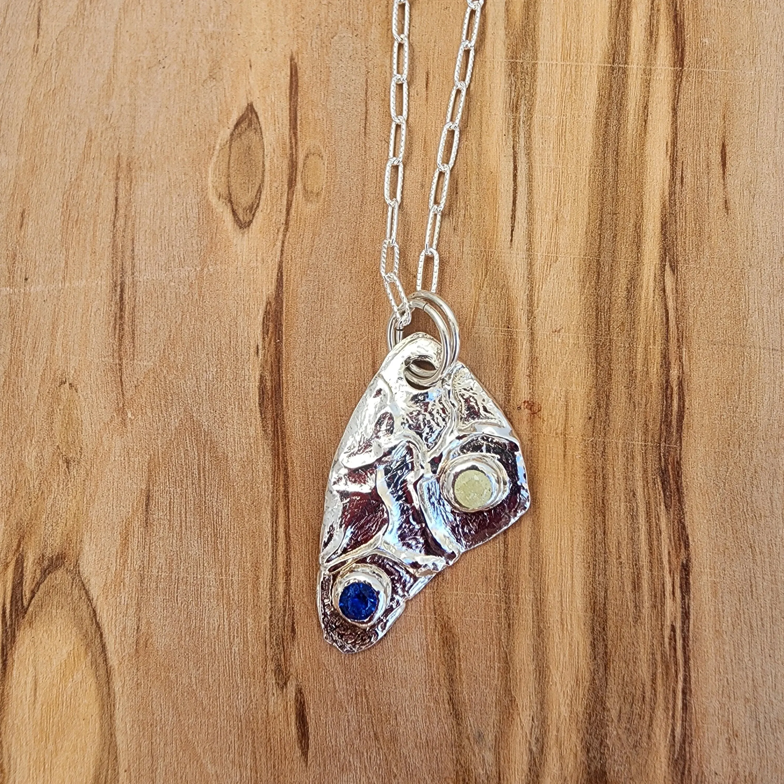999 Pure Silver Triangle Pendant Necklace – Textured Design with Yellow & Blue Rhinestone, Heart Clasp