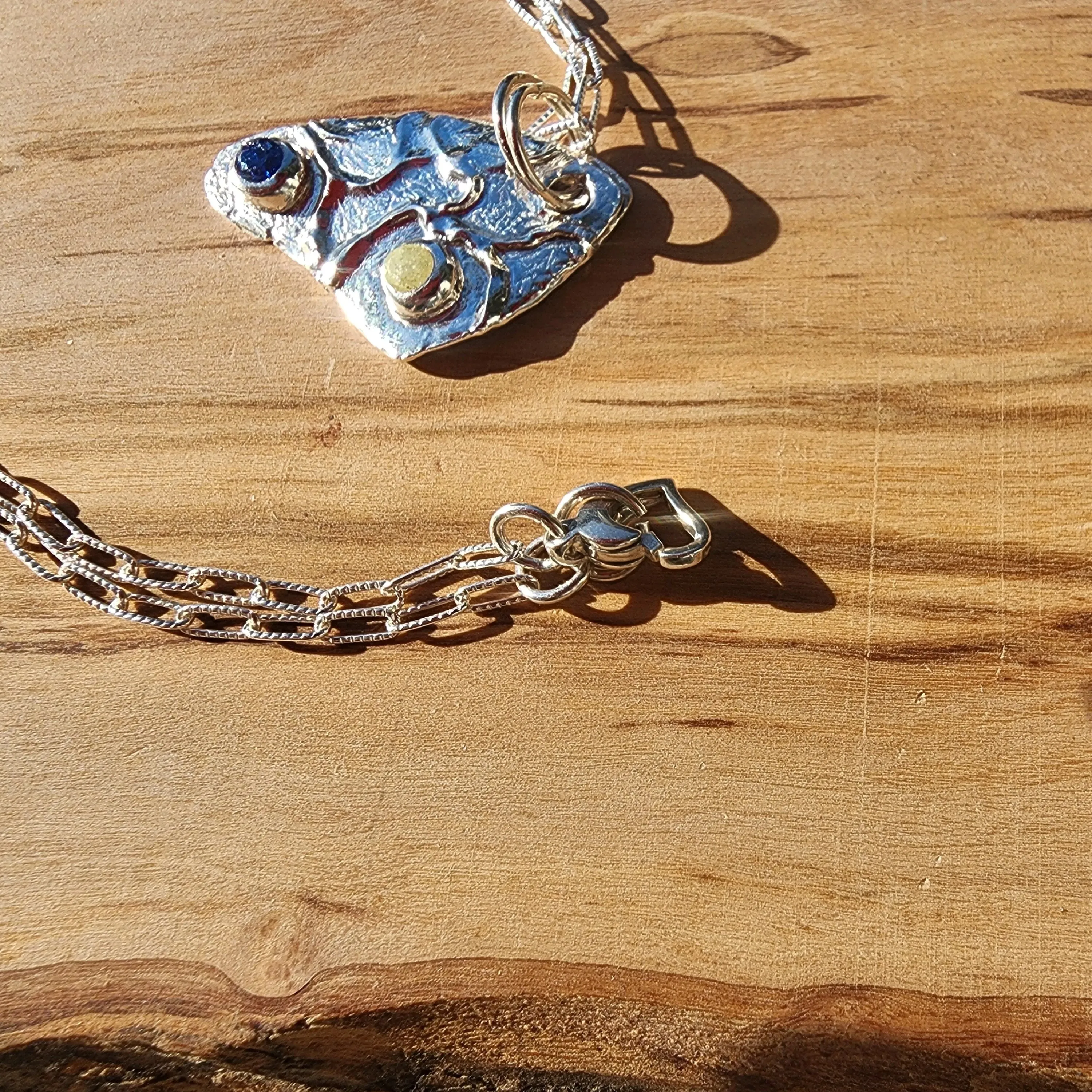 999 Pure Silver Triangle Pendant Necklace – Textured Design with Yellow & Blue Rhinestone, Heart Clasp