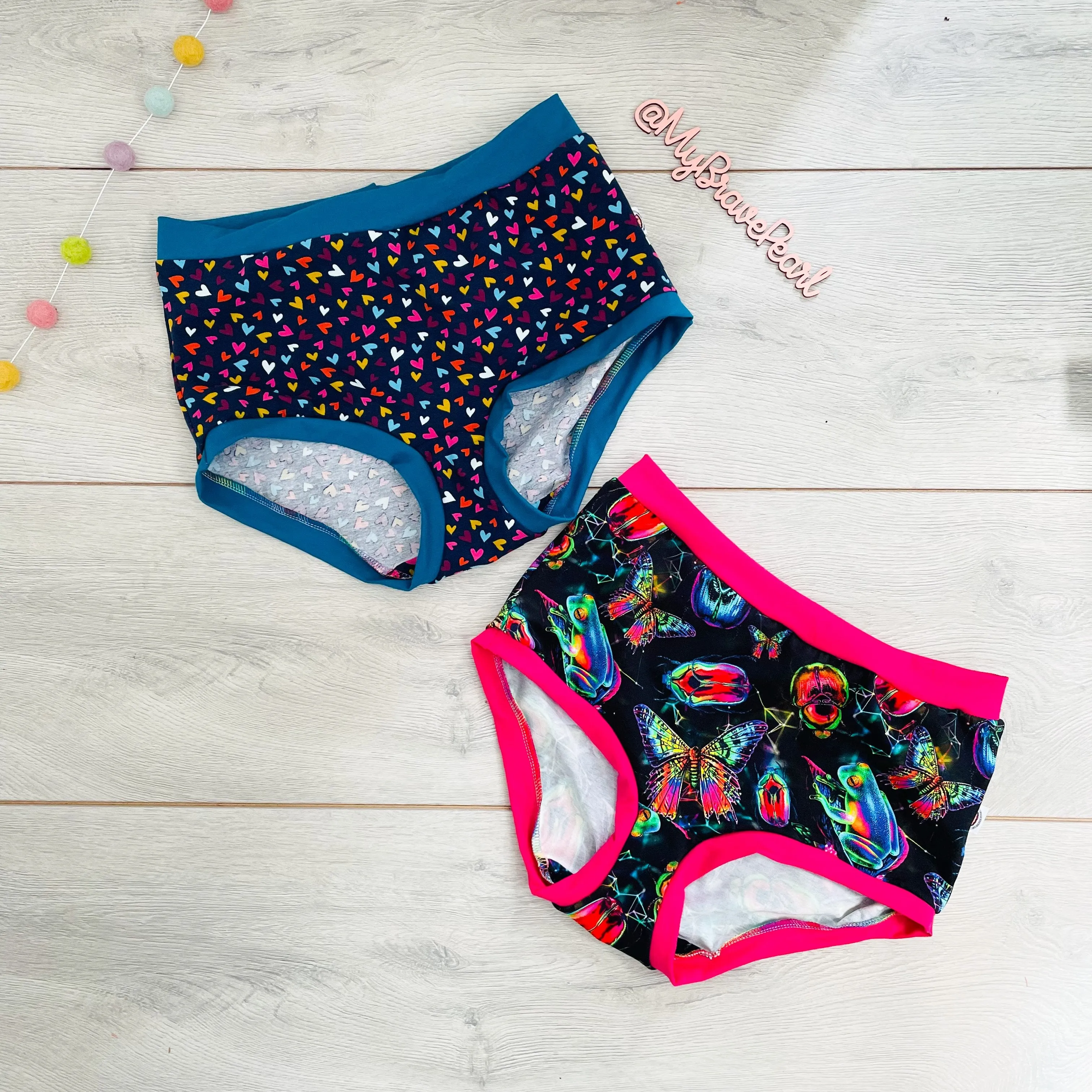 Adults Christmas Adapted Underwear - Colostomy Curve Fit