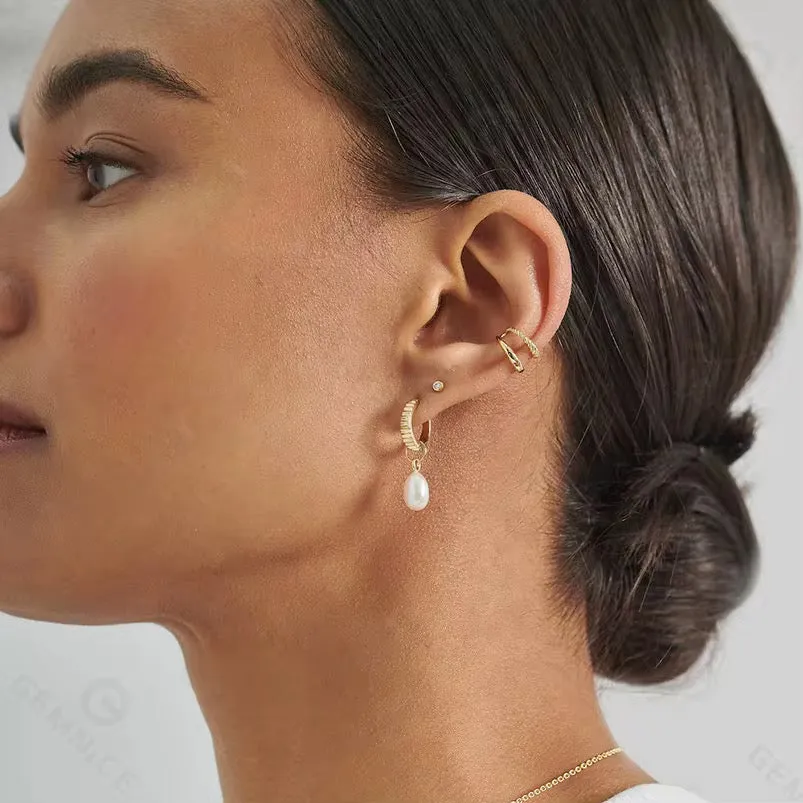 Boho & Mala Freshwater Pearl 18k Gold Plated Hoop Earring