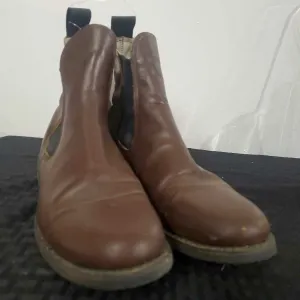 Brown Boots 8 1/2