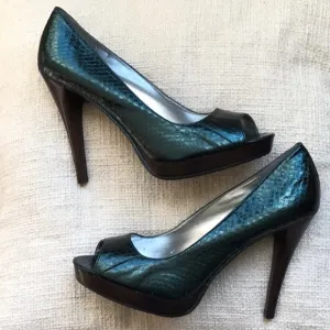 Calvin Klein Daliah dark green heels size 8