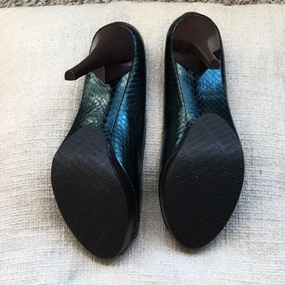 Calvin Klein Daliah dark green heels size 8