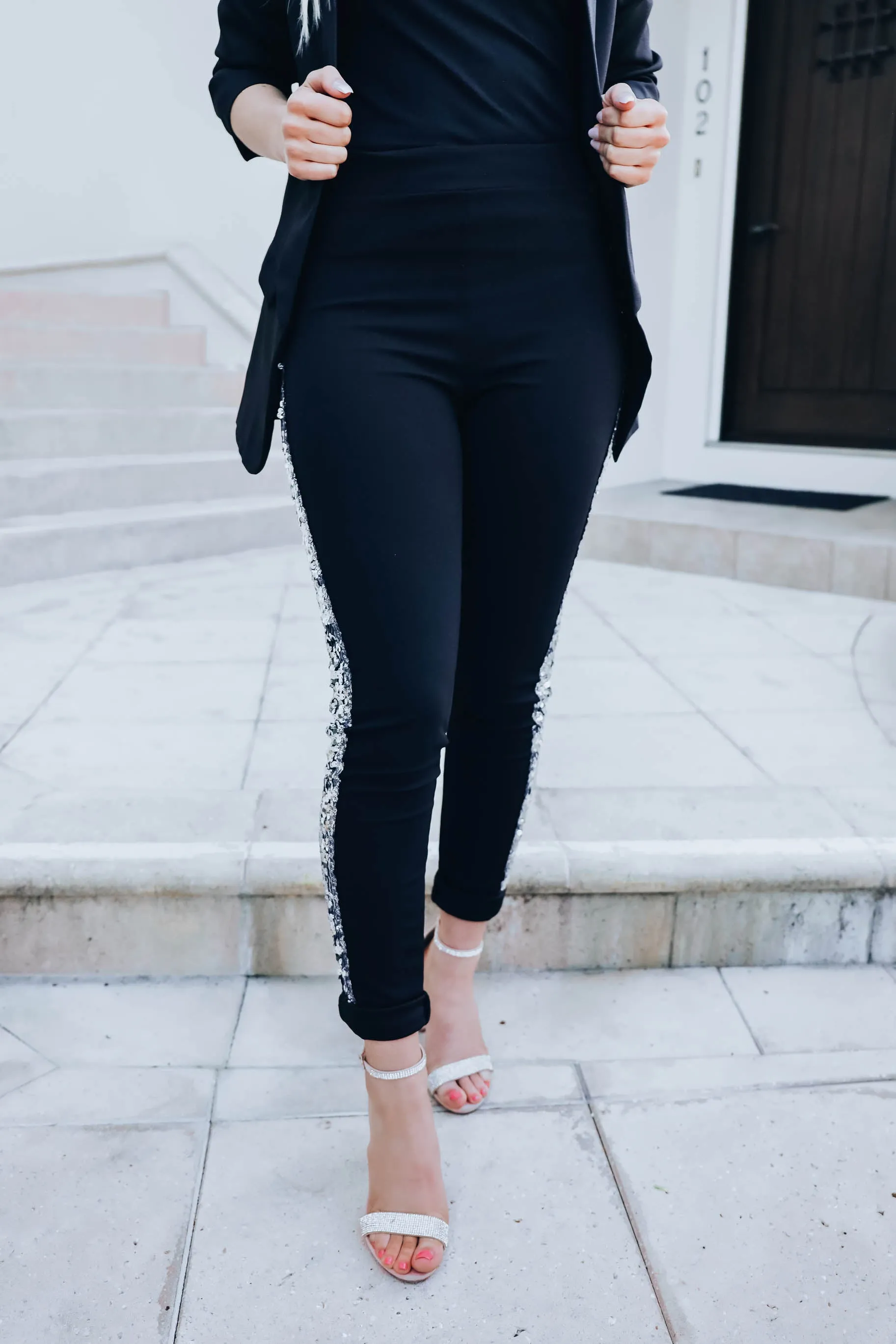 Dazzling Skinny Ankle Pants - Silver