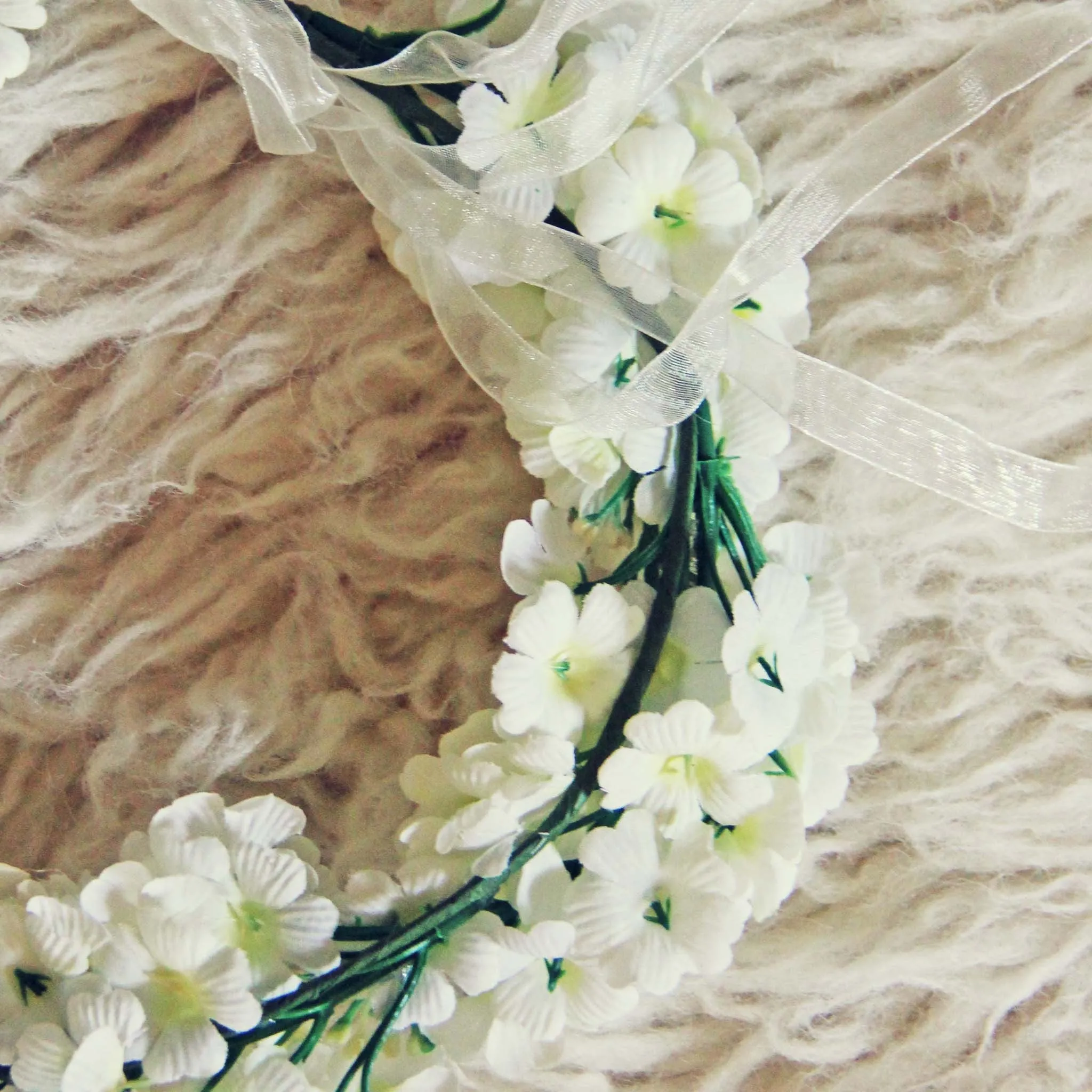 Flower Crown in White
