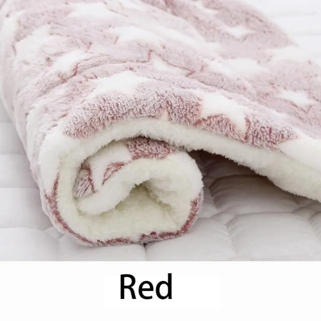Furry Paw Sleeping Bed | Soft & Cuddly Pet Mat