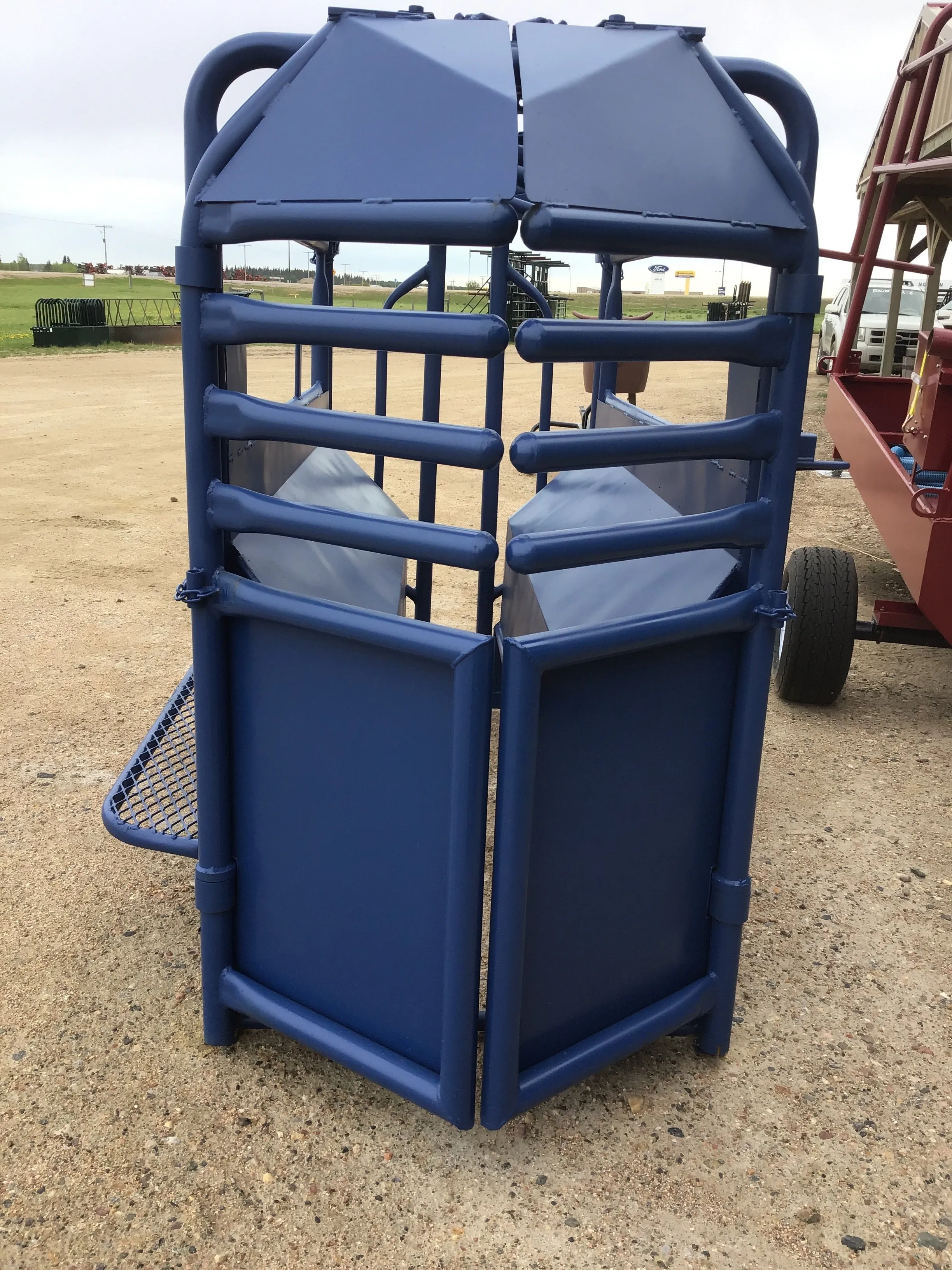 LECHUTE Roping Chute - Cross Heels
