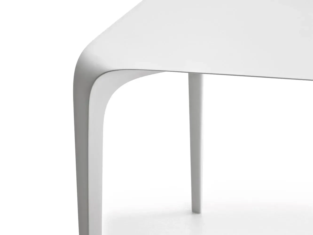 Link Outdoor Table
