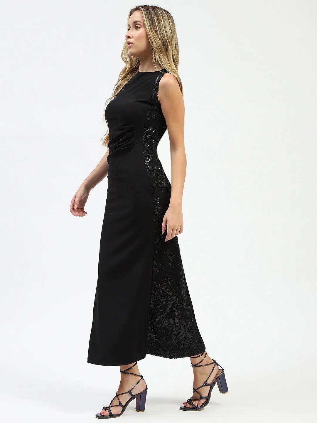 Madame Black Sequin Detailing Sleeveless Dress