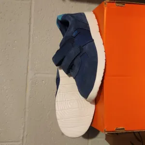New UGG Sneakers, Kids size 12
