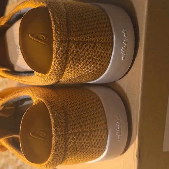 NIB Men's Allbirds Tree Piper Sneakers in Size 12M