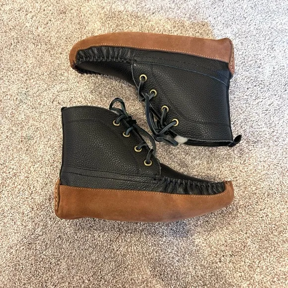NWOT AUSTRALIA LUXE COLLECTIVE YOUTH BOONON CROW BOOTS - SIZE Y1