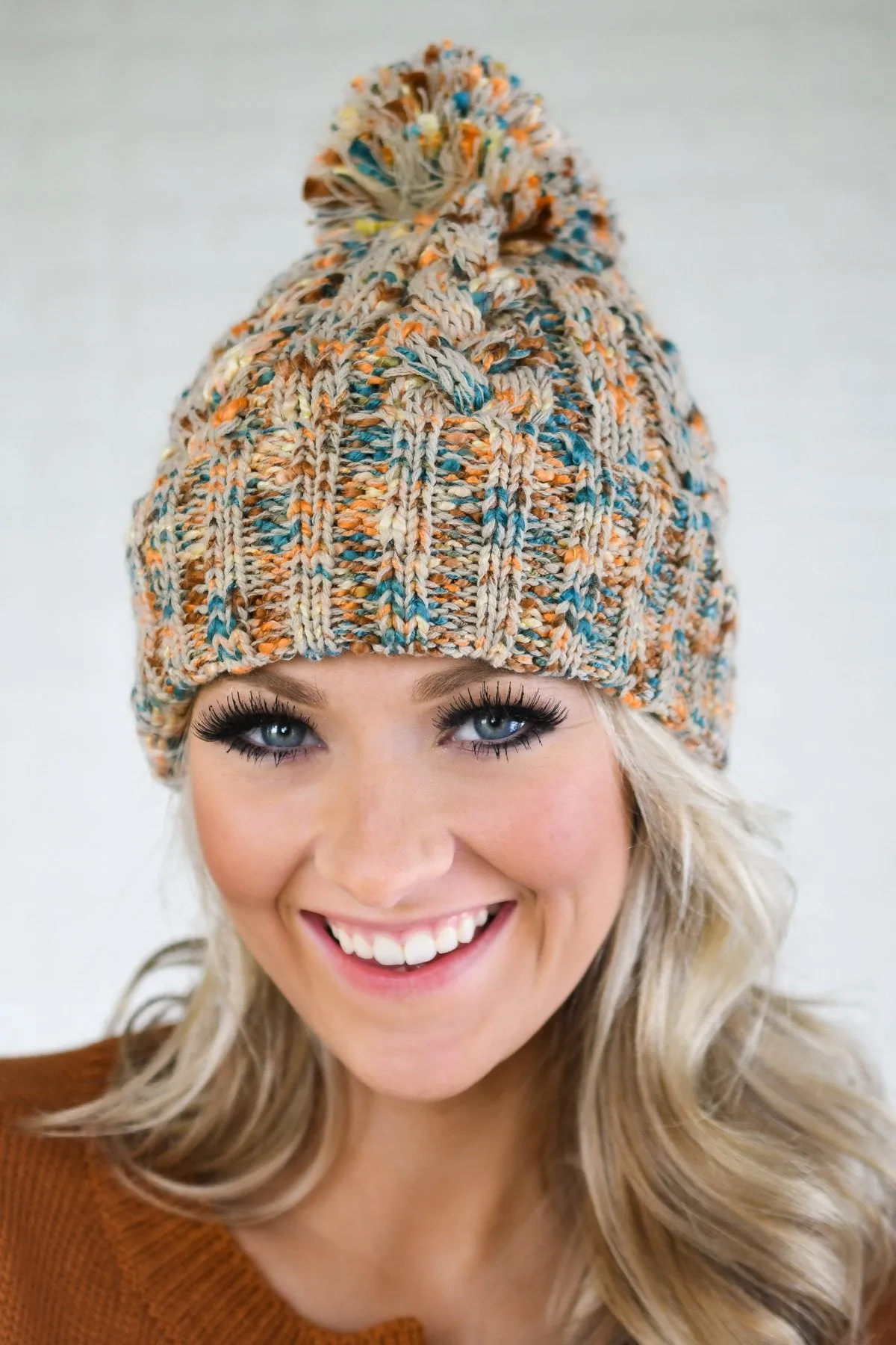 Oatmeal Speckled Pom Beanie