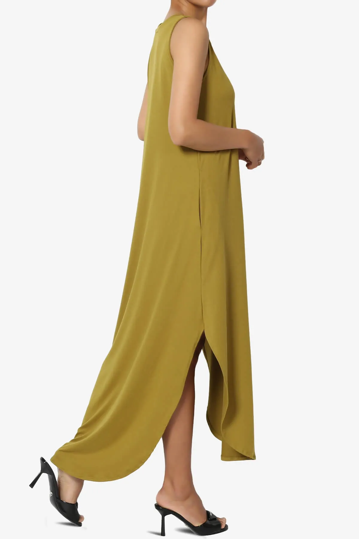 Rozlyn Sleeveless Slit Maxi Dress