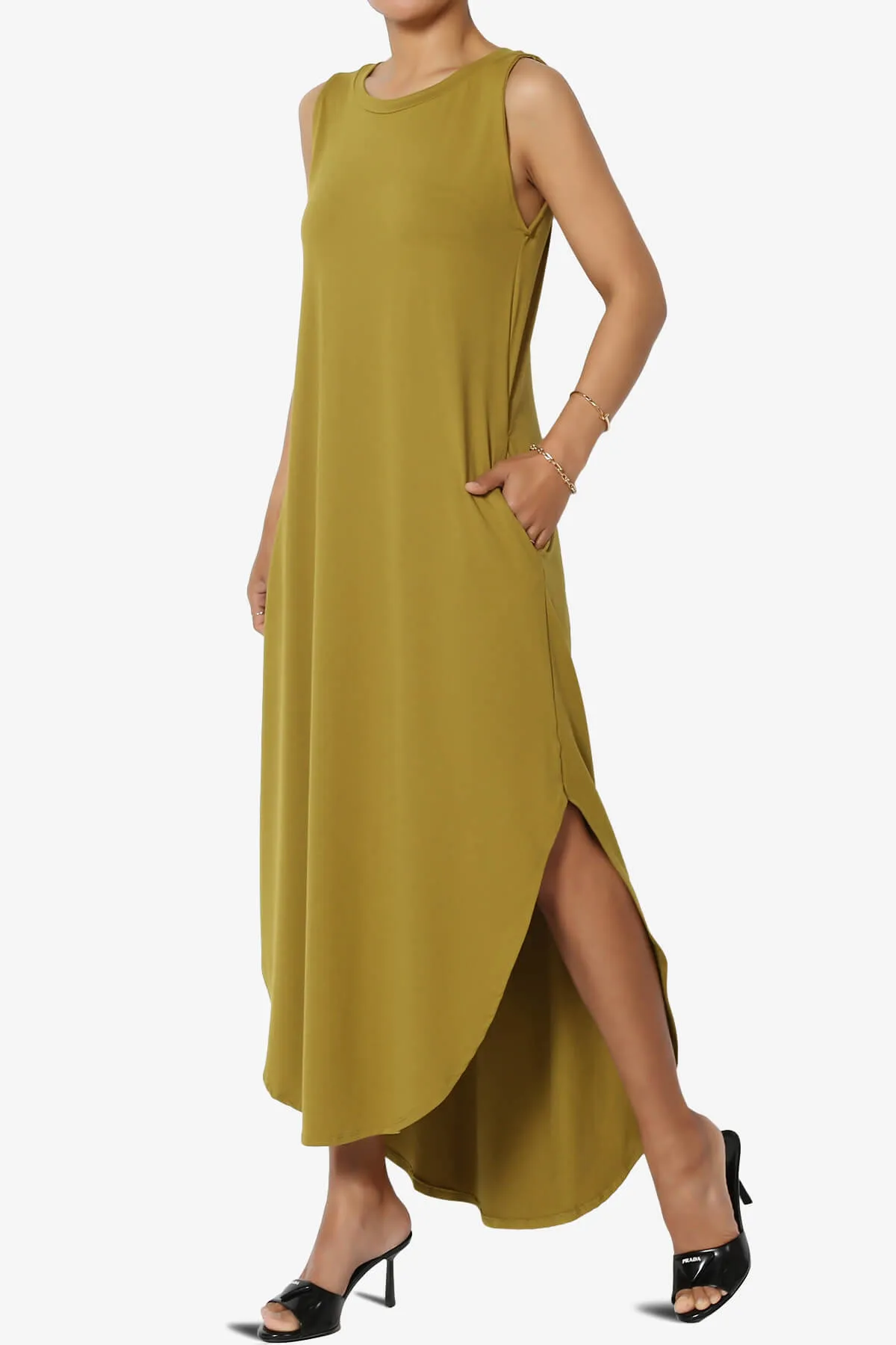 Rozlyn Sleeveless Slit Maxi Dress