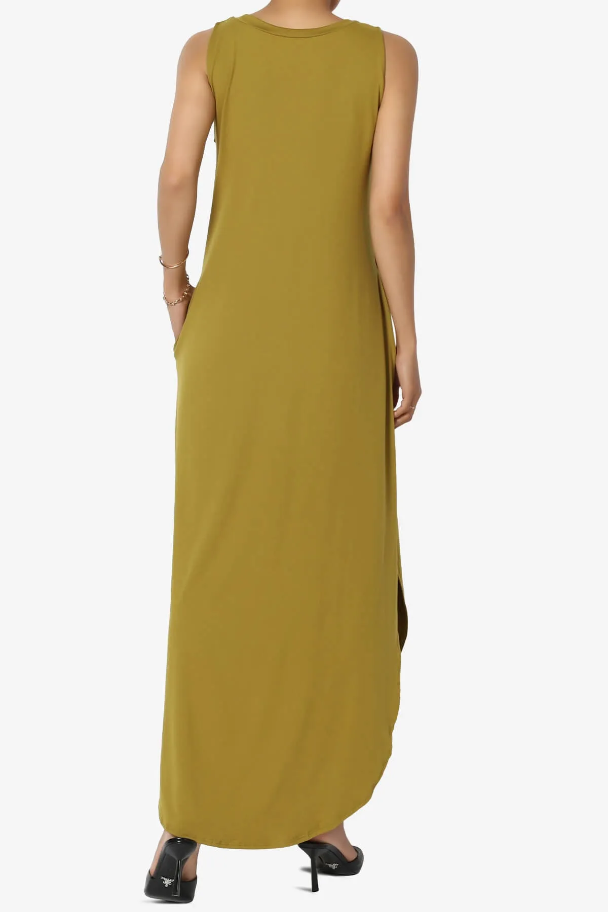 Rozlyn Sleeveless Slit Maxi Dress