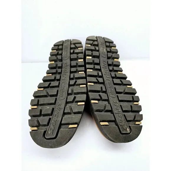 Skechers Women 8 Comfy Winter footwear