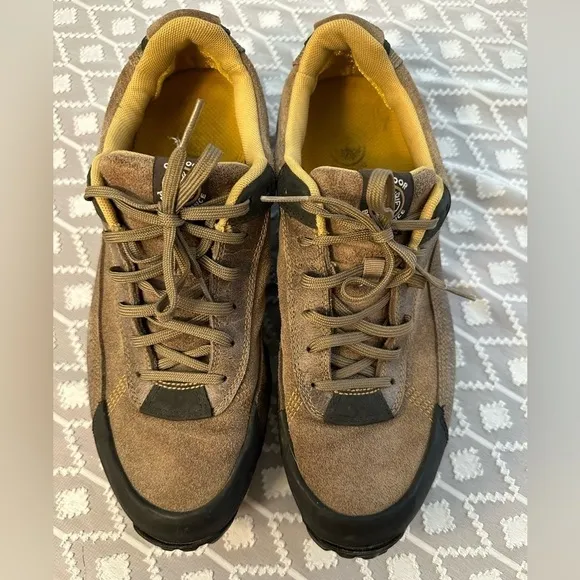 Timberland Men’s Leather Sneakers Size 10