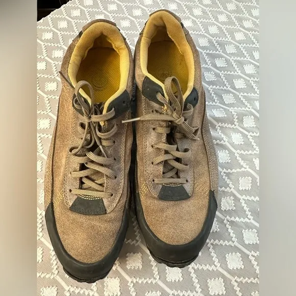 Timberland Men’s Leather Sneakers Size 10
