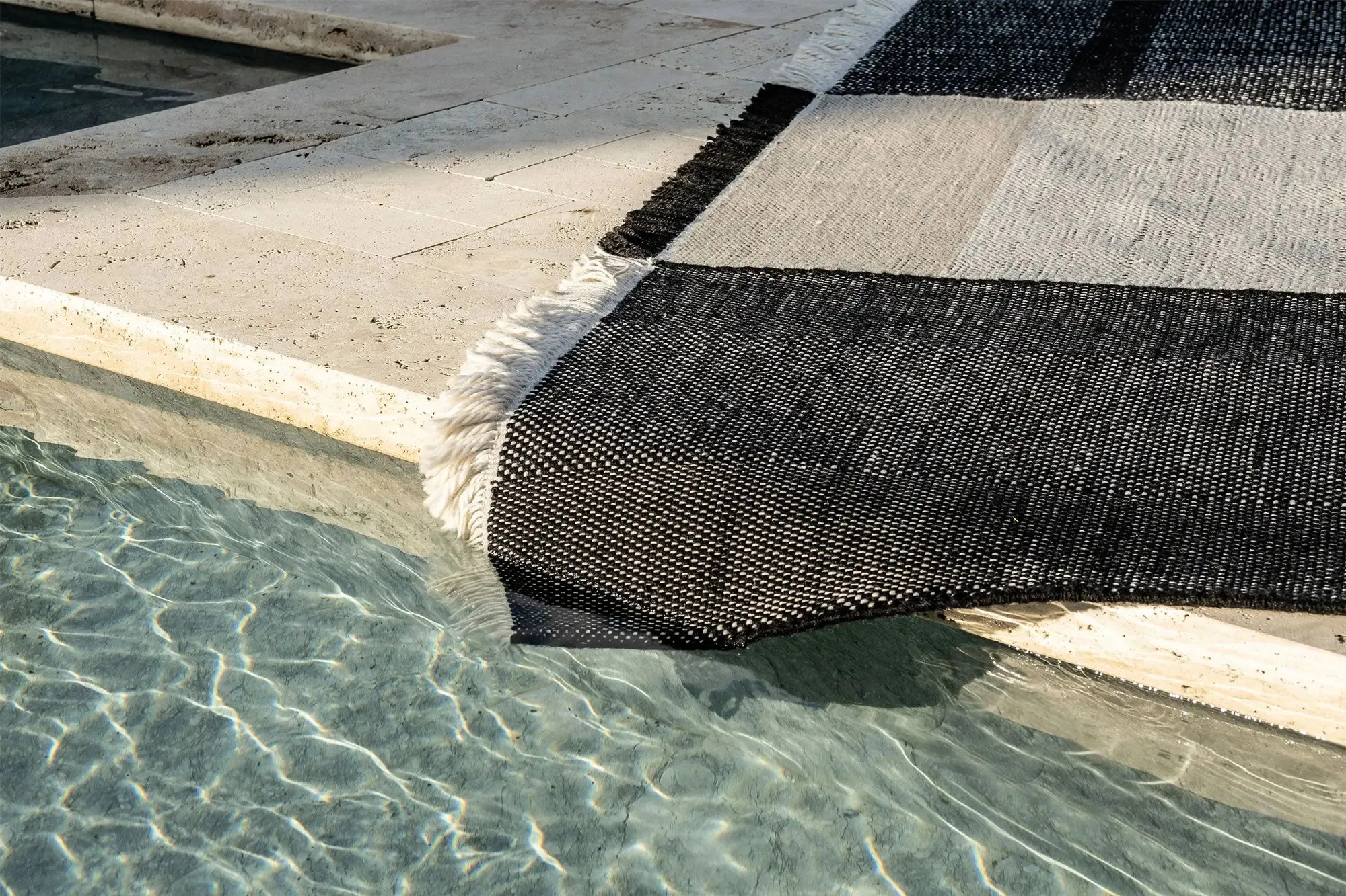 Tres Outdoor - Rug